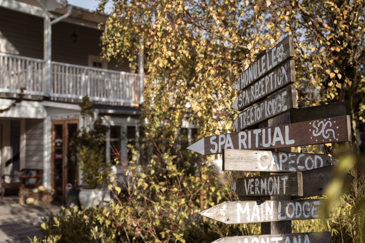 Vägvisare mot Honulele Spa och rummen Cape Cod, Vermont och Montana på The Lodge